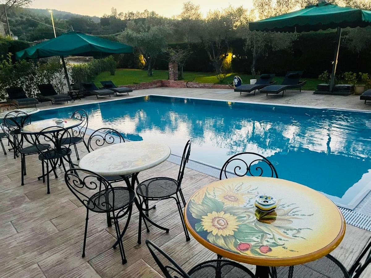 Casa Vacanze Il Cenito Castellabate Exterior foto
